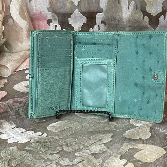 Fossil women’s trifold wallet Teal green - Picture 3 of 6